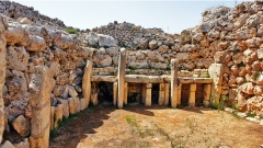 远古遗迹由“巨人”建造的千年神庙(图)
