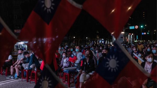 外媒報導，與中華民國總統大選關注兩岸議題不同，2022年九合一選舉中選民更關注台灣內政問題。