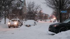 纽约州西部遭遇史上最严重暴风雪袭击(图)