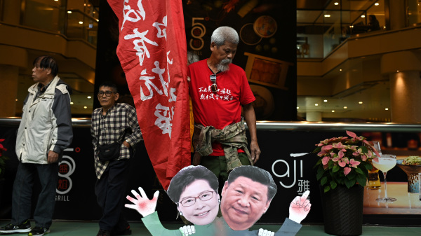 香港社運人士古思堯曾11次因參與社會運動入獄，2022年2月4日，他被香港警察國安處以「煽動顛覆國家政權罪」拘捕。