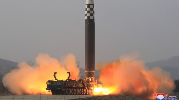 2022年3月24日朝鲜试射新型洲际弹道导弹（ICBM）