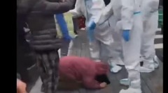 上海强征一社区做隔离点警察抓打抗议居民(视频)