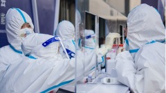 中国超20城市封城上海死亡病例达238人(图)