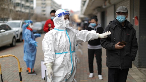 中國調整防疫政策