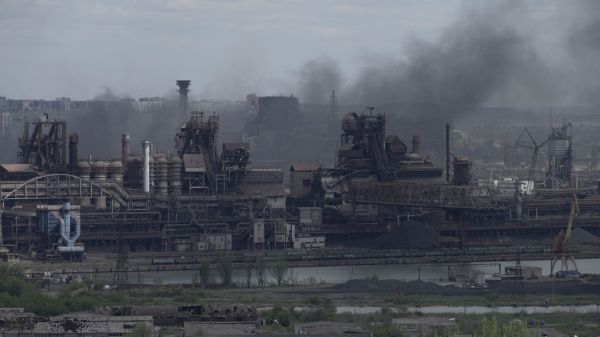 5月17日，乌克兰政府宣称亚速钢铁厂保卫任务结束。