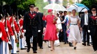 趣伏里為丹麥女王登基50週年舉辦慶典(組圖視頻)(視頻)