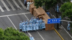传上海疫情数据造假辖区之间相互举报(图)