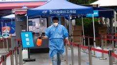 北京學者批「核酸常態化」非法一度登熱搜榜首(圖)