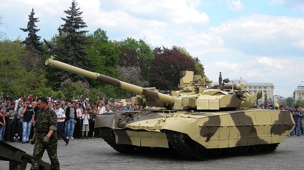 T-84主战坦克
