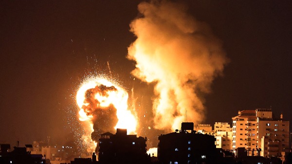以色列軍隊轟炸加沙地帶。