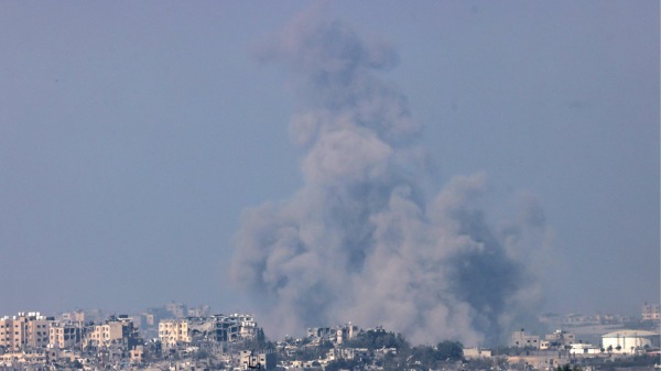 2023年10月25日，以色列持續轟炸加沙地帶北部哈馬斯軍事目標。