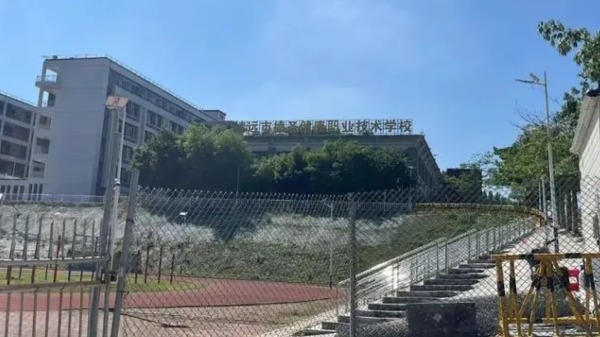 广东 学校学生