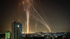 动员10万军队以色列连夜攻击哈马斯军事目标(图)