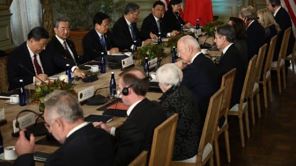 2023年11月15日，美國總統喬．拜登在加利福尼亞州伍德賽德的亞太經合組織（APEC）領導人週期間與中國國家主席習近平會晤。
