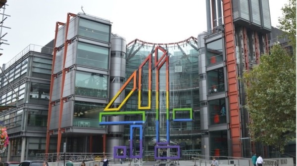 英國公共電視「第四頻道」（Channel 4）總部的倫敦霍斯菲里路124號