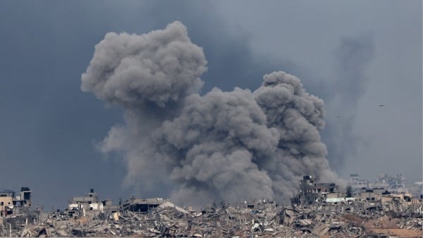 雖然美國總統拜登批評軍事反應過度，以色列仍持續轟炸加沙地帶。
