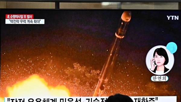 朝鲜发射导弹示意图