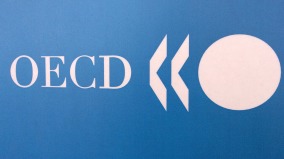 OECD：青少年數學閱讀能力前所未有地下降(圖)