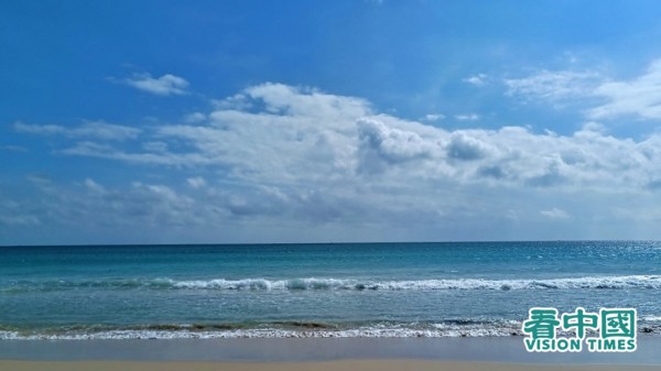 如何給平淡生活，帶來天空般蔚藍、波浪般悸動的海水的滋味？