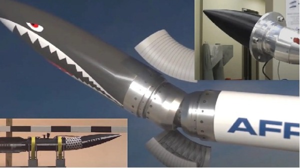 美軍正在開發的「變種人」（MUTANT）空對空飛彈，鼻錐可以彎曲，以提高攔截目標能力。（取自美國空軍網站）