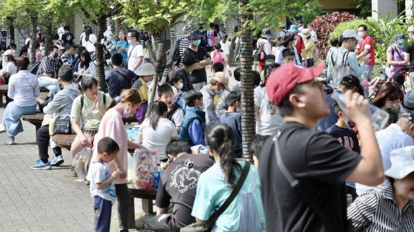 台北市立動物園4日兒童節開放就讀國小以下兒童免費入園。