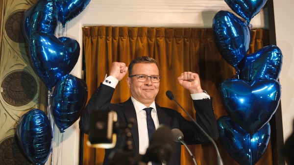 4月2日，芬蘭中間偏右在野黨國家聯合黨領導人歐爾波宣布勝選。