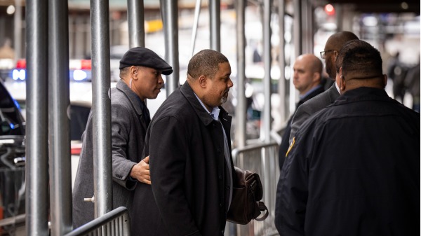 曼哈頓地方檢察官布拉格（Drew Angerer/Getty Images）