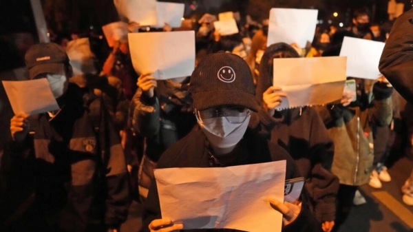 去年11月北京的街头抗议活动。（图片来源：AP - Ng Han Guan）