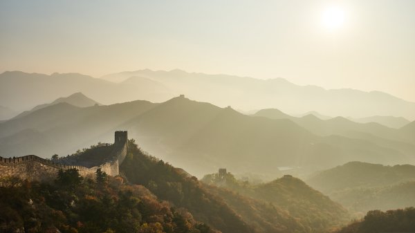 陽光下的中國河山
