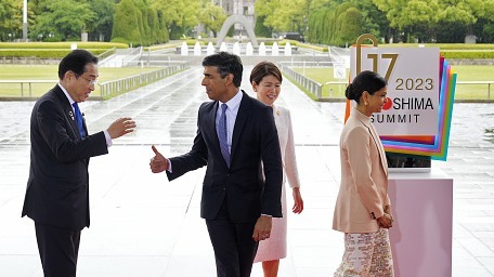 英国首相苏纳克（Rishi Sunak）与日本首相岸田文雄18日于广岛会晤