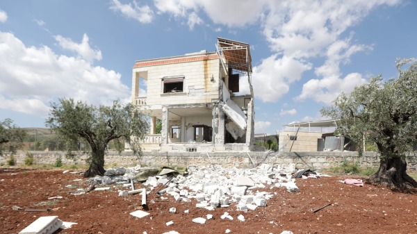 在叙利亚Jindires北部Maska村中，恐怖组织“伊斯兰国”头领古拉希遭击毙时所藏身的房屋。