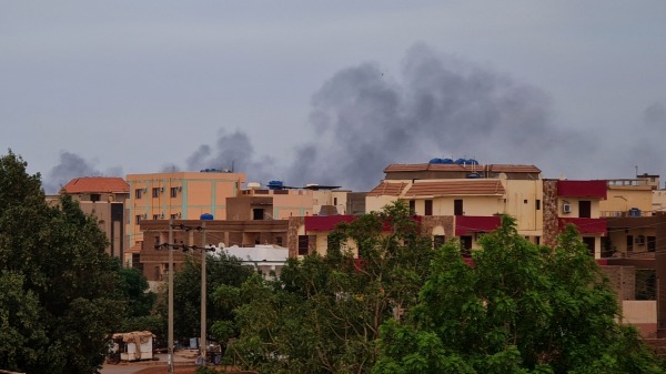 4月30日，蘇丹內戰雙方在首都喀土穆持續發生戰鬥。