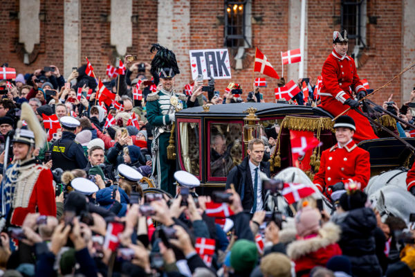 丹麦女王玛格丽特二世（Queen Margrethe II）于2024年1月14日退位