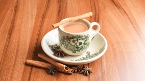 茶裡時光：鍋煮奶茶香醇濃郁(組圖)