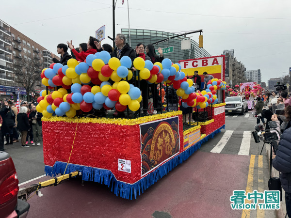 2024年2月10日，中国龙年大年初一，美国纽约市华人社区法拉盛举行盛大庆祝新年游行