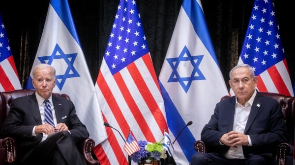 2023年10月18日，美国总统拜登（左）在特拉维夫与以色列总理内塔尼亚胡会晤。