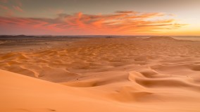 沙漠中的古老「聖地」已有上萬年歷史的星沙丘(圖)