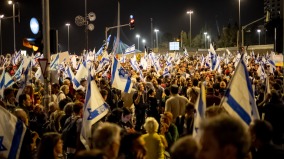 以军撤出加沙城医院耶路撒冷抗议活动要求内塔尼亚胡下台(图视频)