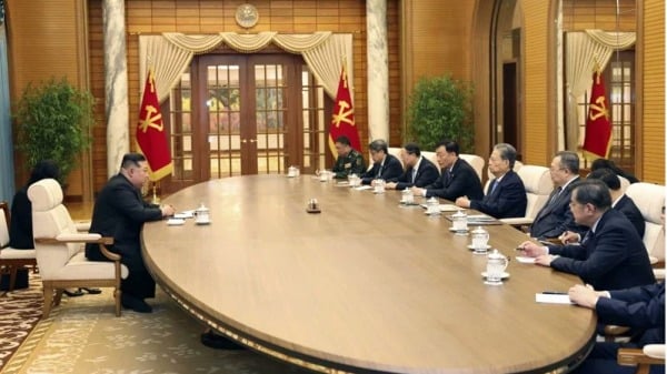 近期中国人大常委会委员长赵乐际率领代表团拜访朝鲜，并会晤朝鲜领导人金正恩。