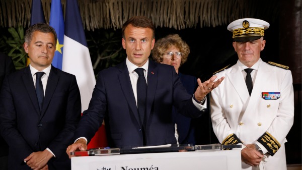 5月24日，法國總統馬克龍在位於努美阿的新喀里多尼亞高級專員官邸發表講話。