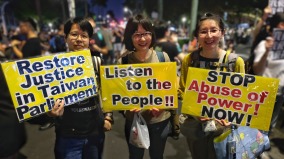 向中國人喊話直擊524立院台灣人的心聲（下）(圖)