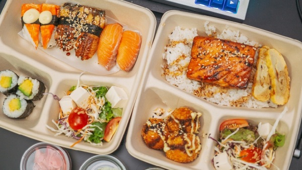 山西五台山一学校食堂食物变质家长维权遭殴打(图)