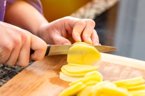 冬天要吃這5種高鉀食物老人防中風腿腳靈便(圖)