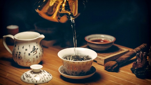 飲茶方式在中國茶史上，發生了多次變化。