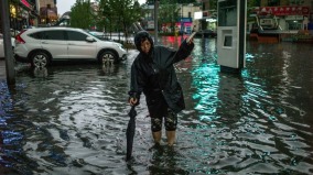 东三省洪水肆虐数十座水库泄洪多地房屋被淹街道如海(组图)